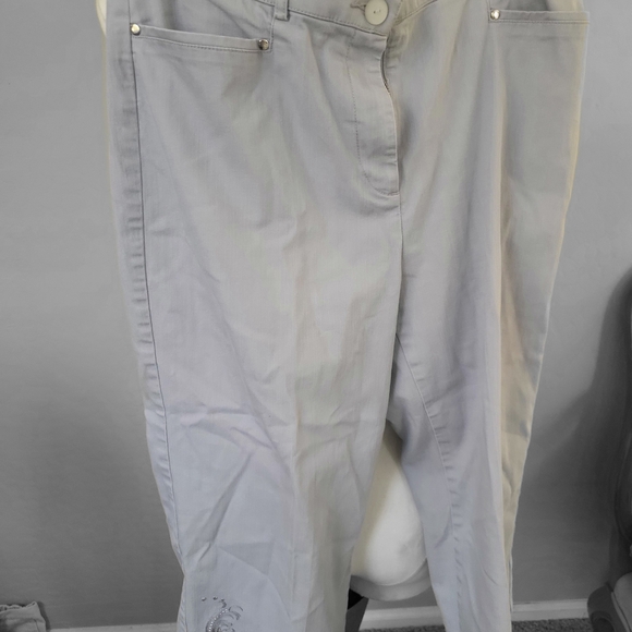 TanJay Women's Gray Ankle Pants - Picture 2 of 7